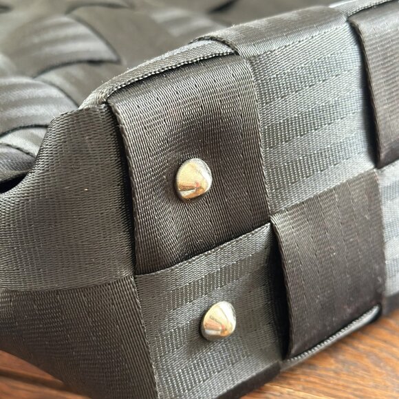 Large Black Original Seatbelt Bag/Messenger bag 15Lx4Dx11H - Picture 5 of 8